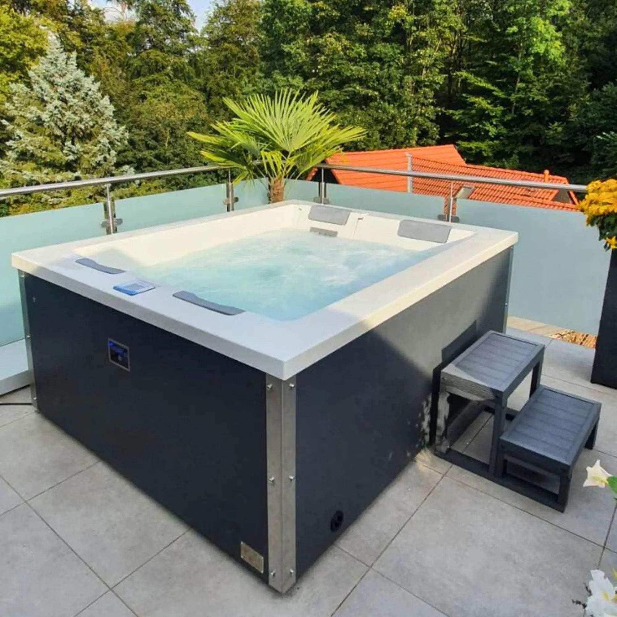 Outdoor Whirlpool The Elegance - Deià Edition - AZURA SPA & LIVING