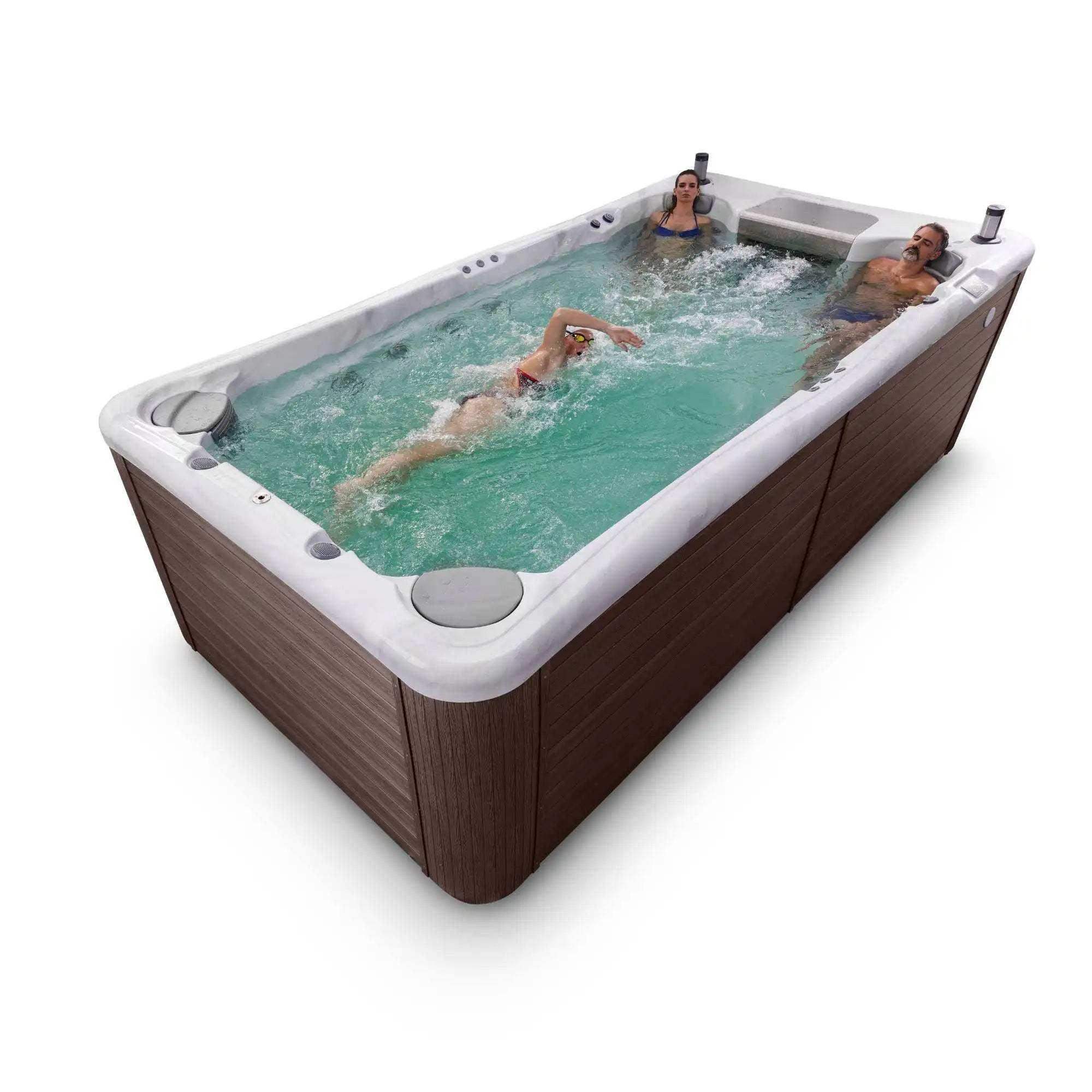 Der Swim Spa „Danube Life” vereint Fitness und Erholung. Er ist wahlweise mit W-Flow oder Riverjet ausgestattet und ermöglicht so ein effizientes Training. Bei Azura Spa & living auf Mallorca.