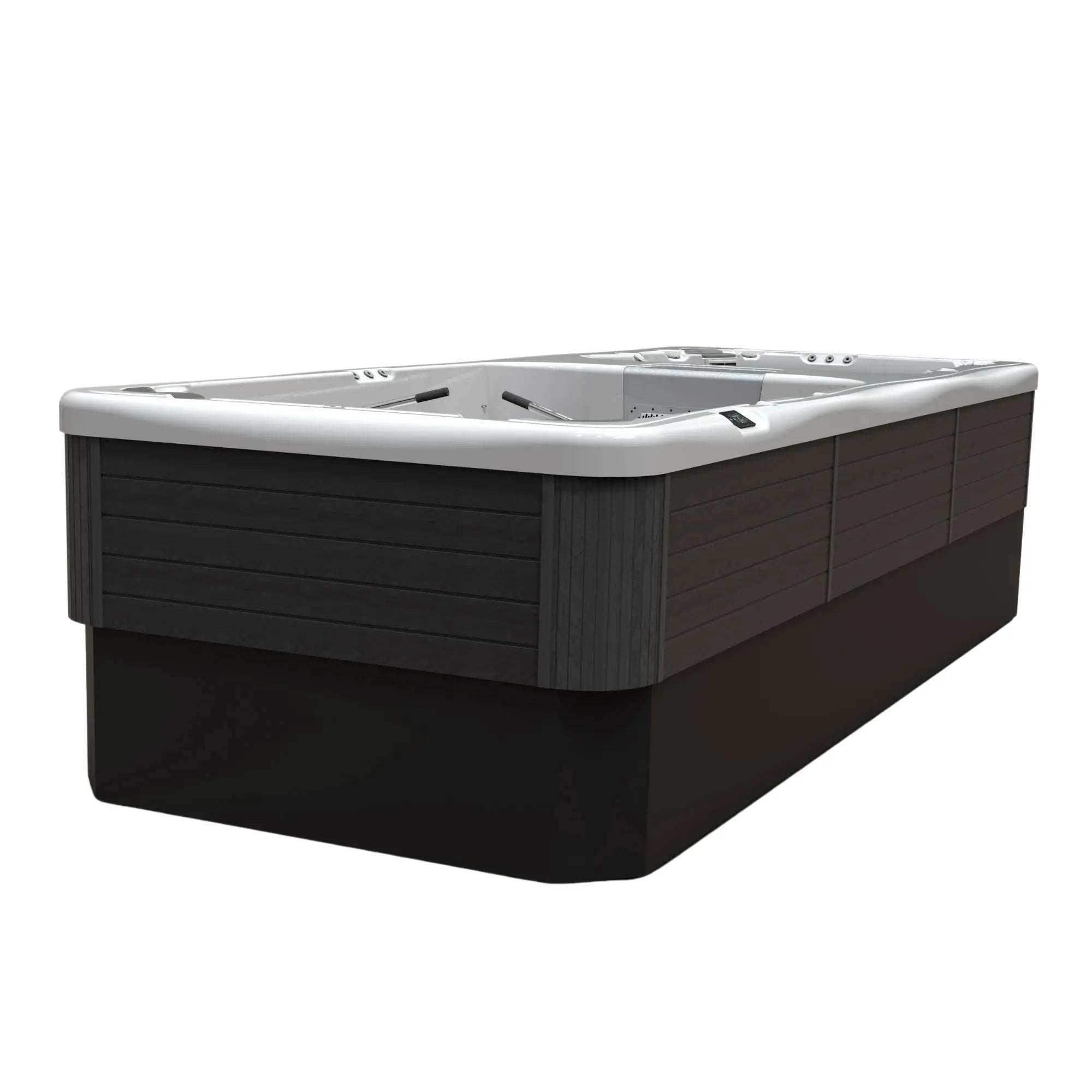 Der Wellis Swim Spa Rio Grande vereint Whirlpool-Komfort mit Schwimmtraining. Er verfügt über 40 Düsen, ein LED-Therapie, ein W-Flow-System & Edelstahlrahmen.