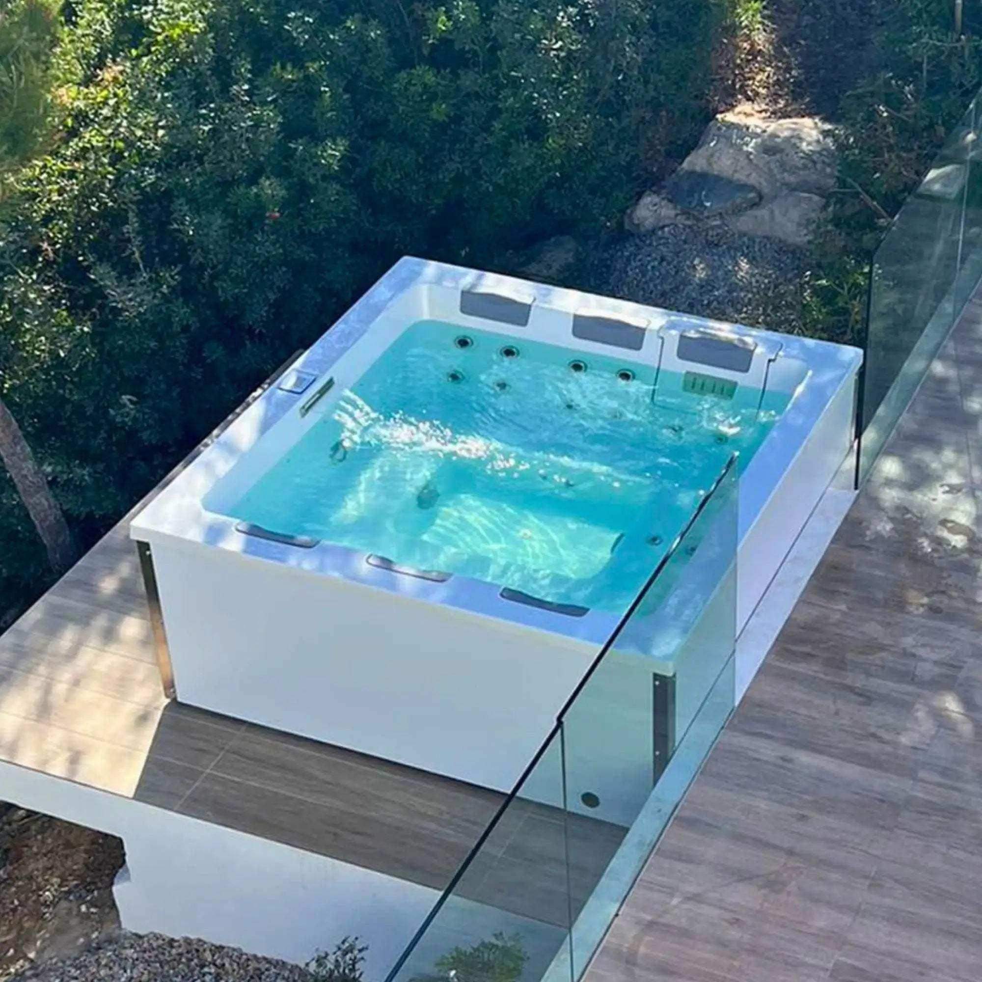 Outdoor Whirlpool The Grand - Mallorca Edition - AZURA SPA & LIVING