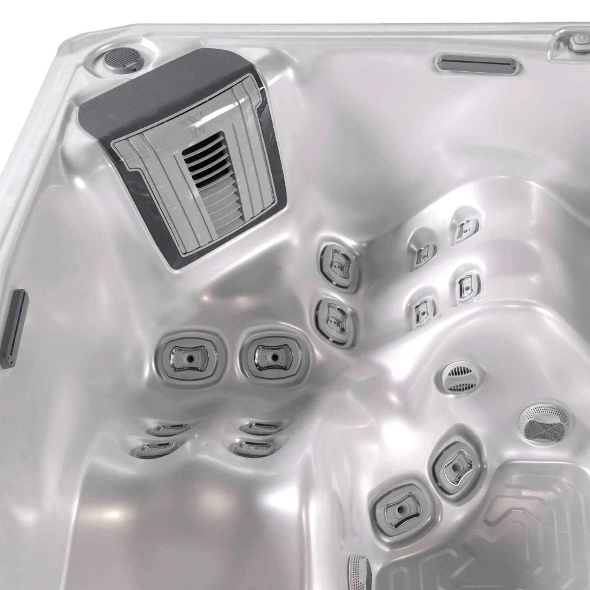 Outdoor Hot Tub “Makalu Life”