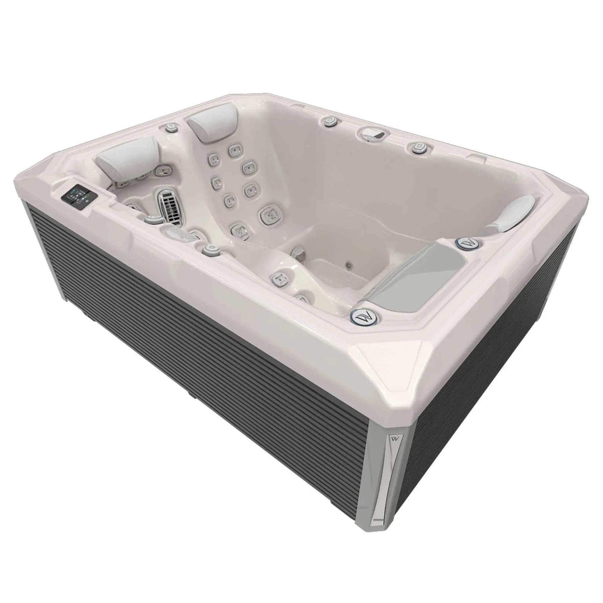 Der Wellis Teide Life Whirlpool verfügt über drei Sitzplätze, 32 Massagedüsen, eine LightSide™-Seitenverkleidung mit Holztextur, eine 3-kW-Heizung, ein SmartTouch-Bedienfeld und ist ein Premium-Modell mit WIS-Inline-System.