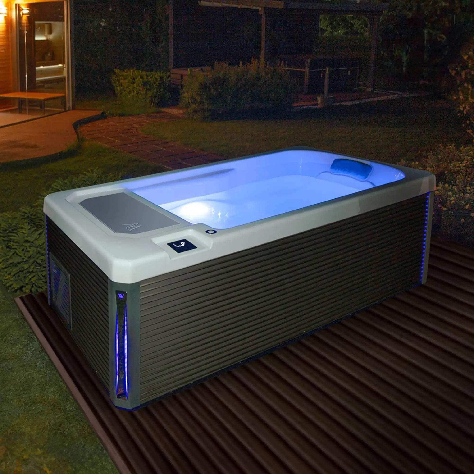 Das Kältebecken von Wellis Iceland fördert die Regeneration, reduziert Schmerzen, stärkt das Immunsystem und steigert die Energie – perfekt für aktive Erholung. Bei Azura Spa & Living auf Mallorca.