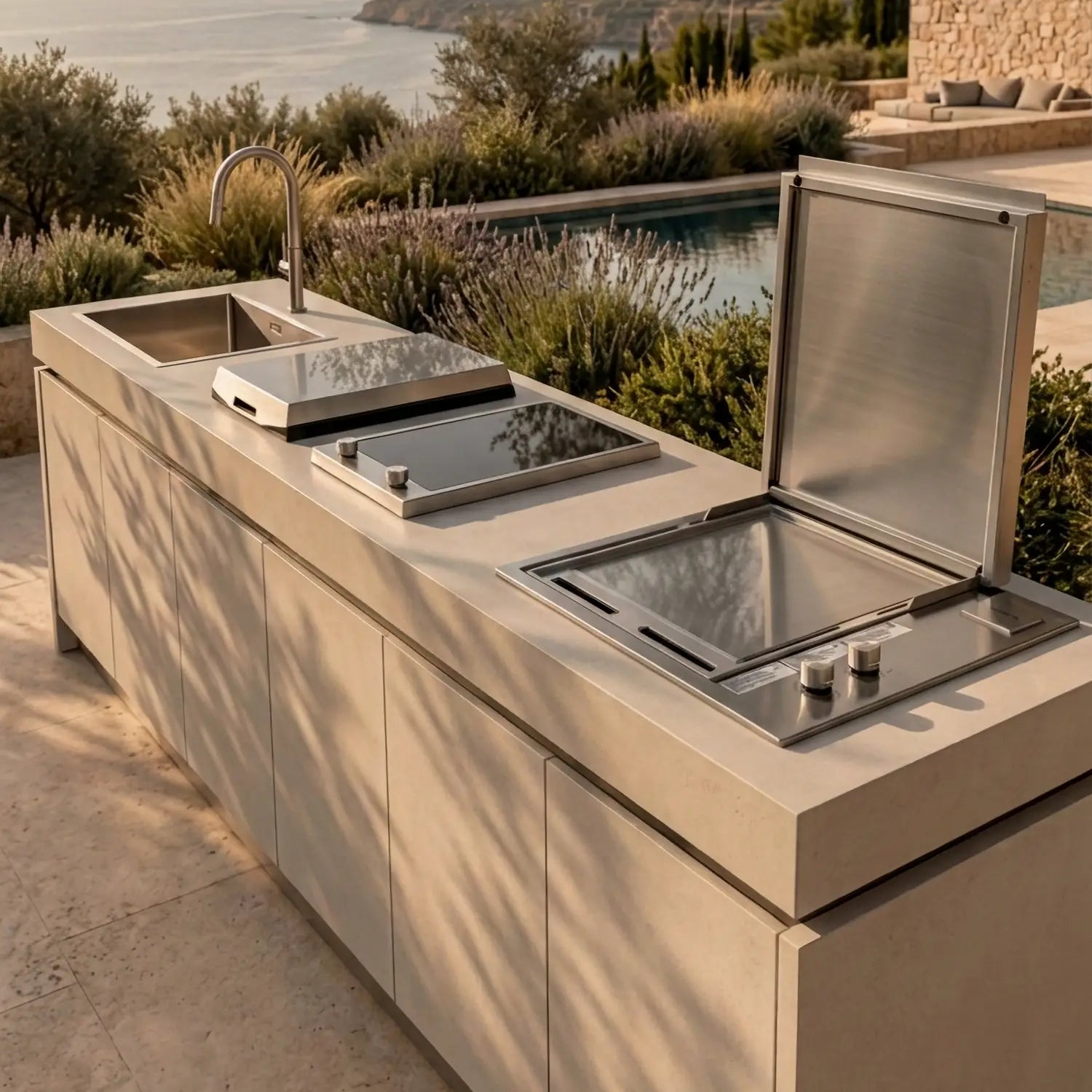 Outdoor Küche Sense mit klarer Keramikoberfläche und minimalistischem Design